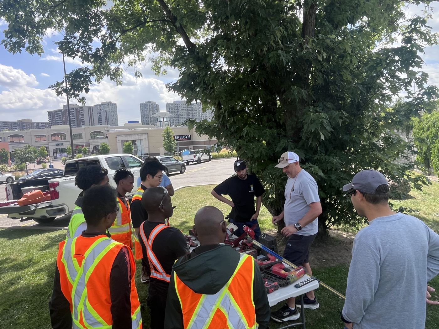Aaron demonstrating tools to participants
